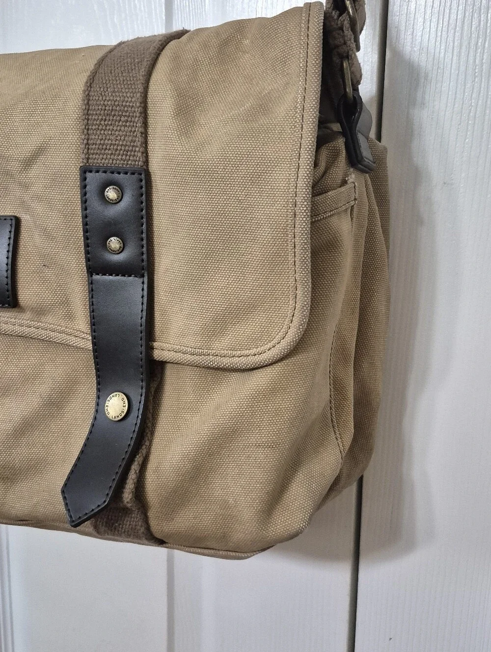 Lands end cotton canvas heavy duty messenger bag